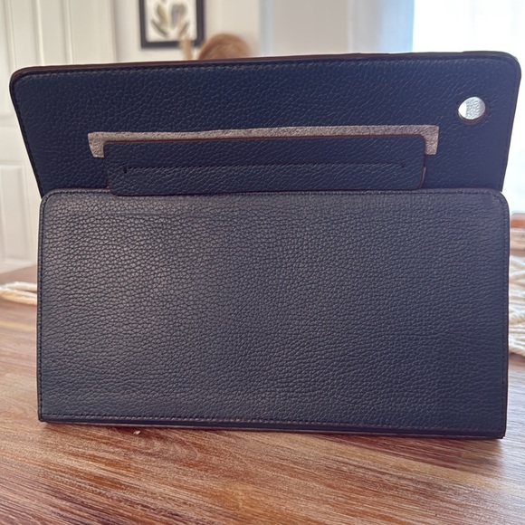 NEW Coach Tablet Case - Picture 4 of 4